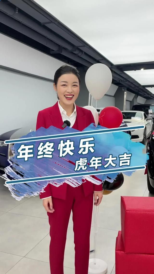 抖音说车女神各个貌美如花身材火辣,性感有魅力看看有你喜欢的吗