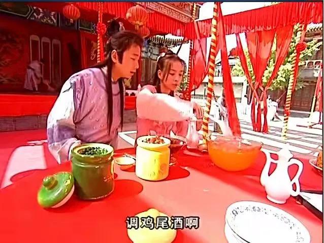 “古灵精怪”别硬演,比起装嫩、挤眉弄眼,这8位女明星高明的多