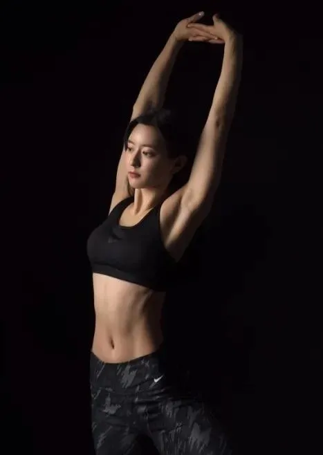 韩国田径女神爆红网络,天使脸魔鬼身材!网友:力量美我爱了