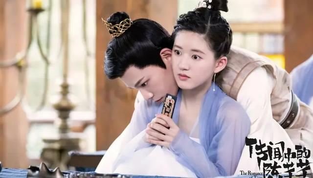 “古灵精怪”别硬演,比起装嫩、挤眉弄眼,这8位女明星高明的多