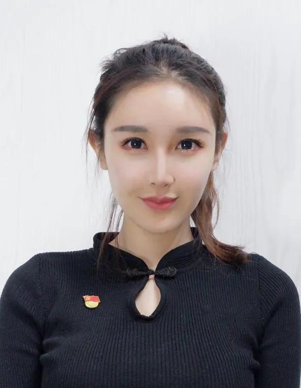 抖音说车女神各个貌美如花身材火辣,性感有魅力看看有你喜欢的吗