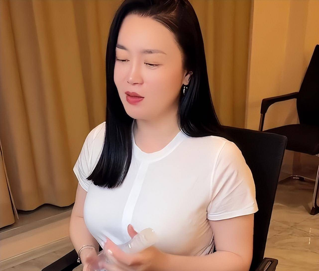 只因“胸中有沟壑”,被揣测的关婷娜,娱乐圈里最悲哀的“真相”