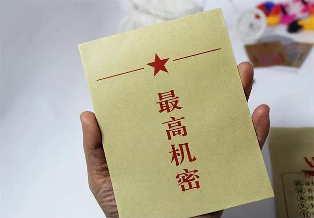 台湾间谍许佳滢:37岁女人用钱色渗透21岁大陆学生,威胁骗取情报