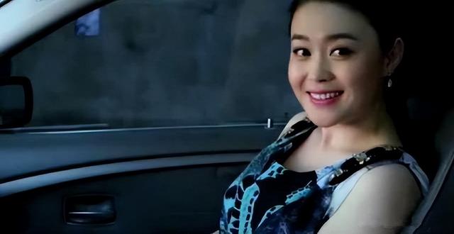 只因“胸中有沟壑”,被揣测的关婷娜,娱乐圈里最悲哀的“真相”